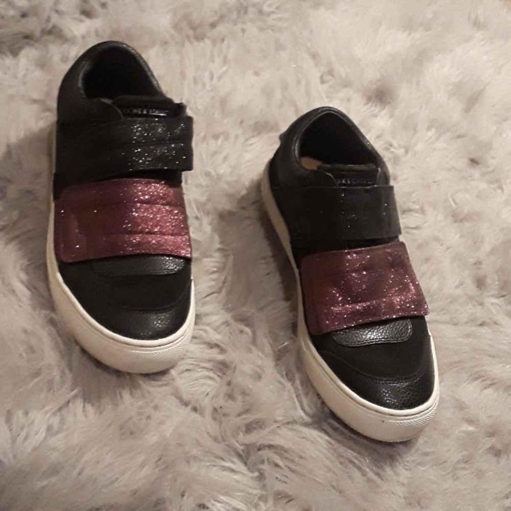Skechers glitter velcro shoes 8
